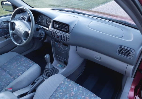 Toyota Corolla cena 11500 przebieg: 218000, rok produkcji 1998 z Alwernia małe 667
